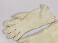 U.S. WWII?, maybe WAC Women´s Army Corps, white chamois gloves "Almonized Beautyskin", Size 7, good condition