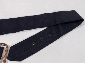 WWII, british or canadian women´s services, blue belt with leather overdrawn buckle, used condition