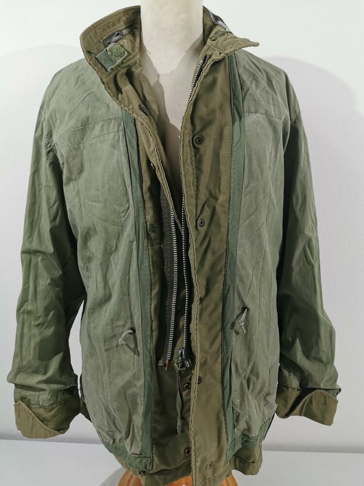U.S. M65 field jacket. Used, no label, size Large, 130,00