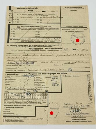 Umfangreicher Nachlass einer RAD Angehörigen und späteren Luftnachrichten Oberhelferin. Ausweis, Papiere, diverse Fotos ( dabei auch Zivil , Nachkrieg und Repros)