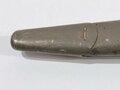 U.S. WWI, AEF Remington M1917 Bayonet (British P1913) in 2nd pattern scabbard, 55 cm (22"), good condition