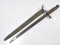 U.S. WWI, AEF Remington M1917 Bayonet (British P1913) in 2nd pattern scabbard, 55 cm (22"), good condition