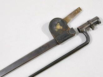 U.S. Civil War, M1855 Socket Bayonet with steel M1873 Scabbard and leather Frog with brass US Medaillon, Blade 46 cm (18") 56 cm (22") total, good condition