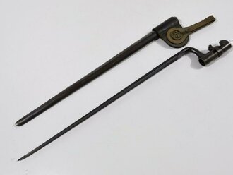 U.S. Civil War, M1855 Socket Bayonet with steel M1873 Scabbard and leather Frog with brass US Medaillon, Blade 46 cm (18") 56 cm (22") total, good condition