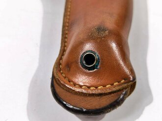 U.S. WWII, Leather Holster for Revolver M1917, "U.S. MILWAUKEE SADDLERY CO. 1944", dated 1944, ca. 35  x 15 x 6 cm, very good condition