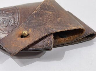 U.S. WWI, AEF Leather Holster M1909  for Revolver M1917, "G.&K 1918 A.G.", dated 1918, ca. 32  x 14 x 5 cm, very good condition