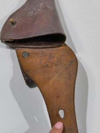 U.S. WWI, AEF Leather Holster M1909  for Revolver M1917, "G.&K 1918 A.G.", dated 1918, ca. 32  x 14 x 5 cm, very good condition