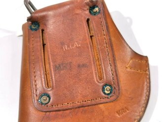 U.S. WWII ?, Leather Holster for Victory Revolver with lift dot, "R.I.A./V.I.A.", ca. 25  x 13 x 5 cm, very good condition