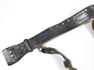 U.S. ,"Sam Browne" Belt with cross strap, well...