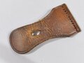 U.S. Army Indian Wars, M1874 McKeever Cartridge Box/Pouch for 45-70 Springfield Rifle and Palmer Brace System, 2nd Type/Pattern, ca. 10 x 14 x 4 cm, used condition, tap for clip is loose