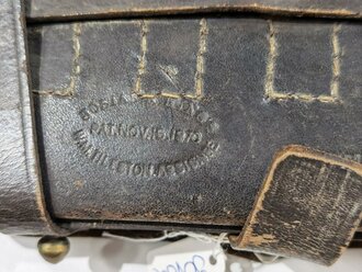 U.S. Army, M1870 Cartridge Box/Pouch for 30 Cartridges "PAT.NOV.15.1870", "AGENTS SCHUYLER, HARTLEY & GRAHAM NEW YORK",ca. 9 x 20 x 5 cm, used good condition