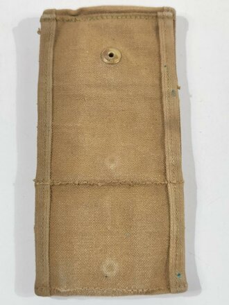 U.S. WWI, AEF M1917 Revolver Half Moon Clip 3 Pocket Pouch for .45 cal, used good condition