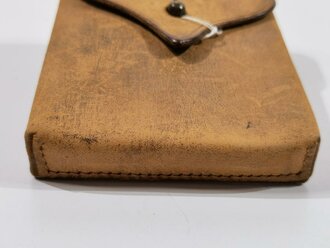 Double Leather Magazine Pouch, dated 1902, Most likely not an original item