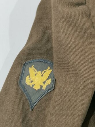 U.S. after WWII, Ike jacket  size 38R, US forces in europe patch. Good condition, Schulterbreite: 45 cm Armlänge: 64 cm