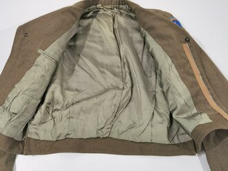 U.S. after WWII, Ike jacket  size 38R, US forces in europe patch. Good condition, Schulterbreite: 45 cm Armlänge: 64 cm