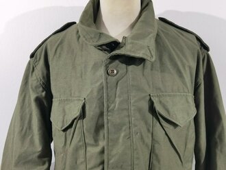 U.S. Field jacket M65, most likely unused, size large...