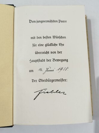Adolf Hitler "Mein Kampf" . Hochzeitsausgabe "von der Hauptstadt der Bewegung München" 1938.
