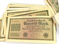 Stapel Geldscheine meist aus den 1920er Jahren