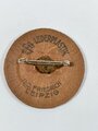 Lederabzeichen "25 Jahrfeier ATV Leipzig Anger CR 1913-1938 LA Spiel. Abtlg.", ca. 4 cm, guter Zustand