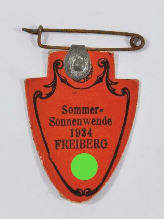 Abzeichen aus Pappe, "Sommersonnenwende 1934 Freiberg",  ca. 4 x 3  cm, guter Zustand
