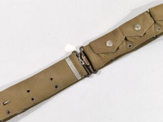 U.S. Army, Green M1910 Revolver Cartridge Belt with four pockets for cal .45, eagle snap, good condition