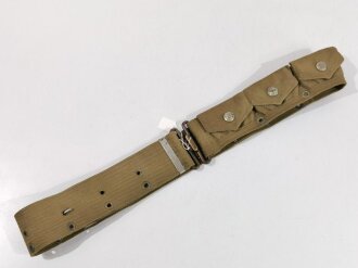 U.S. Army, Green M1910 Revolver Cartridge Belt with four pockets for cal .45, eagle snap, good condition