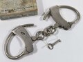 U.S. Police Pair of Handcuffs "The Mattatuck Hand and Leg Irons" incl. key, patended 1904, vgc