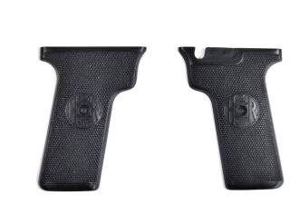 Pair of Grips for Harrington & Richardson .32 Auto Pistol, 1914-1940, gc