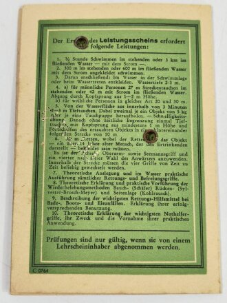 Leistungsschein "DLRG Grundschein" mit Stoffabzeichen, Berlin 04.11.1943, ausgestellt auf einen Oberfähnrich, gebraucht, DIN A6