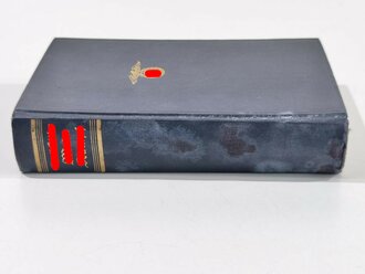 Adolf Hitler "Mein Kampf" blaue Ganzleinenausgabe von 1942, leichter Wasserschaden am Buchrücken