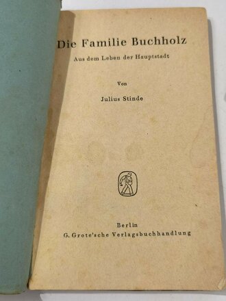 Grotes Soldaten Ausgaben " Die Familie Buchholz " Teil 1 und 2. Jeweils als Feldpostpaket zu verschicken