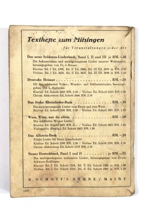 "Das Neue Soldaten Liederbuch", Heft 2, 74 Seiten, ohne Jahr, 14,5 x 10,5 cm, gebraucht
