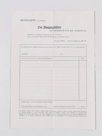 Werbeblatt "Handbücher der Luftwaffe - Der Flugzeugführer" mit Bestellliste, ohne Jahr, Faltblatt, DIN A4, gebraucht