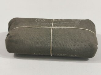 Verbandpäckchen Wehrmacht für die Tasche in der Feldbluse bzw. den Verbandkasten. Großes Modell datiert 1944