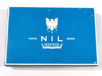 Pack "Nil" Zigaretten, ungeöffnet, Steuerbanderole mit Hakenkreuz