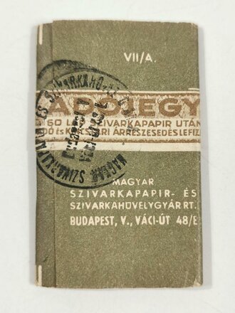 Pack Zigarettenpapier eines Herstellers aus Ungarn, die...