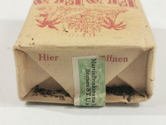 Pack "Fla Fla" Zigaretten Tabak, ungeöffnet, Steuerbanderole mit Hakenkreuz