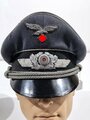 Luftwaffe, Schirmmütze für Offiziere . Die Effekten höchstwahrscheinlich original vernäht