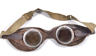 Allgemeine Schutzbrille Wehrmacht, braune Ausführung , die Gläser leicht getönt