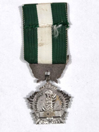 Frankreich ab 1945, Médaille dhonneur...