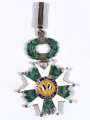 Frankreich bis 1940, Médaille de Chevalier de la Légion dhonneur, 3ème République, ohne Band,  ca. 5,5 cm, große Version, Emaille beschädigt, unprofessionell nachlackiert