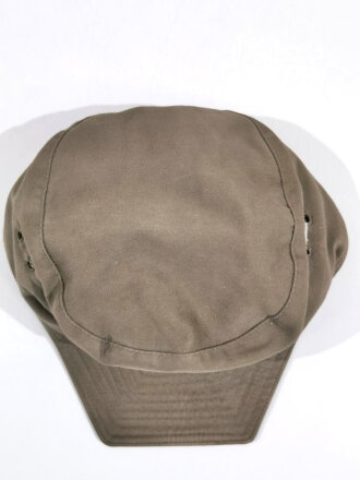 Frankreich nach 1945, Mütze CASQUETTE VERTE, "Paul Boye" Gr. 58, datiert 1981, Olivgrün, gebraucht, guter Zustand