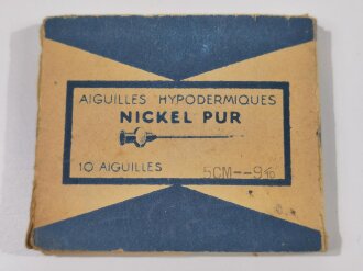 Frankreich WWII, Päckchen mit 7 Injektionsnadeln "Aiguilles Hypodermiques", ungebraucht