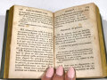 Frankreich 19. Jh., Dienstvorschrift für Artillerie-Fußsoldaten, "Reglement Provisoire sur lInstruction a Pied et a Cheval dans le Regiments dArtillerie, Tome premiere, Instruction a Pied", Straßburg 1845, 415 Seiten, stark gebraucht