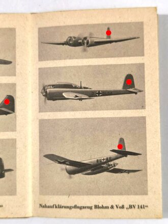 Falttafel für den Flugzeugerkennungsdienst, Tafel 1 "Deutsche Flugzeuge", Ausgabe Oktober 1942, DIN A7, gefaltet, gebraucht