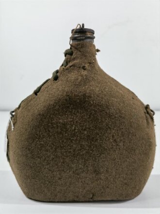 Frankreich 2. Weltkrieg, Feldflasche/Bidon Modele 1935 mit Filzüberzug und Deckel, 2 Liter, gebraucht