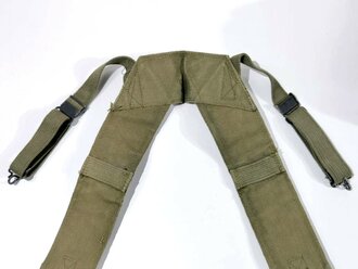 U.S. Modell 1956 field comat suspenders, used