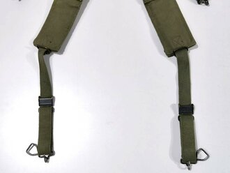 U.S. Modell 1956 field comat suspenders, used