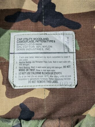 U.S. Cap utility woodland Camouflage pattern Type II, size Large. Unused