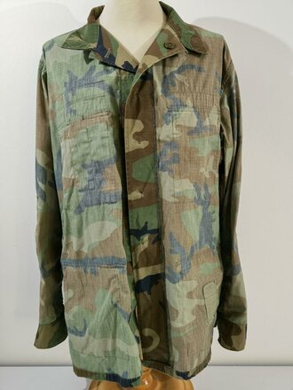 U.S.Navy Coat, hot weather, woodland camouflage pattern, combat. Used, size Large